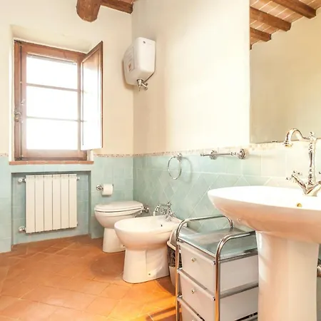 Bella * Cortona